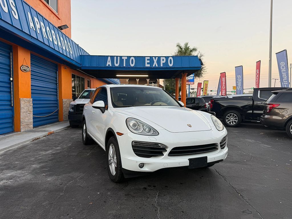 2013 PORSCHE Cayenne