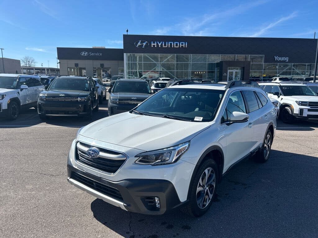 2020 SUBARU Outback