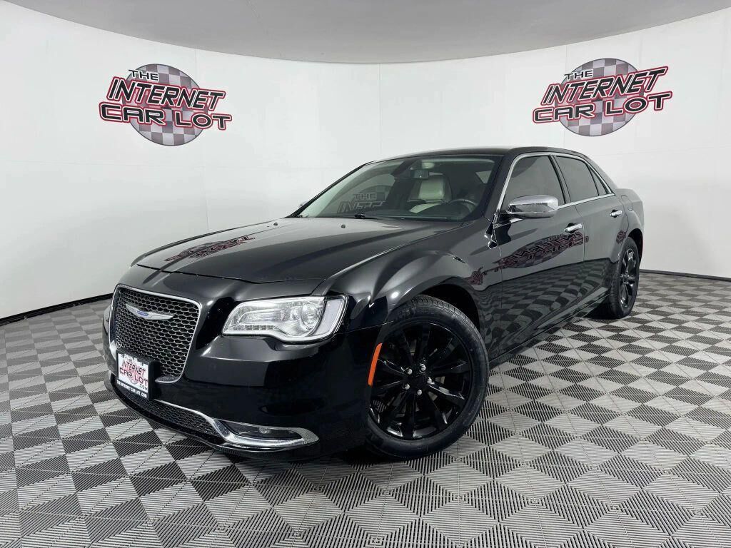 2018 CHRYSLER 300