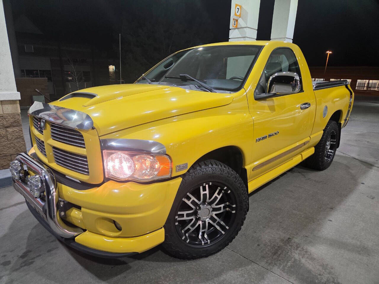 2004 DODGE Ram