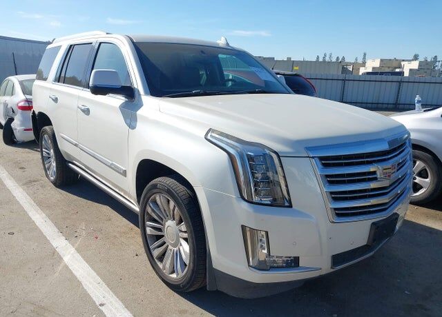 2015 CADILLAC Escalade