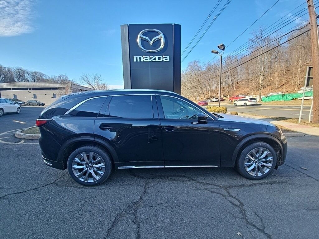 2026 MAZDA CX-90