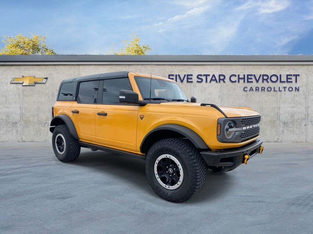 2022 FORD Bronco