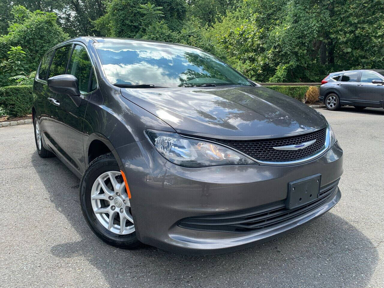 2020 CHRYSLER Voyager