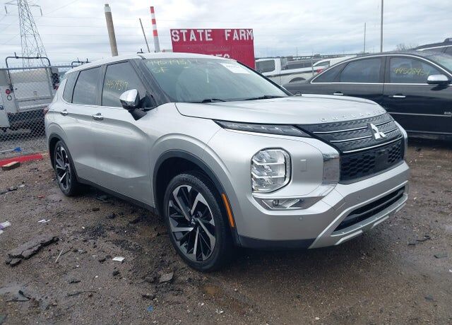 2022 MITSUBISHI Outlander