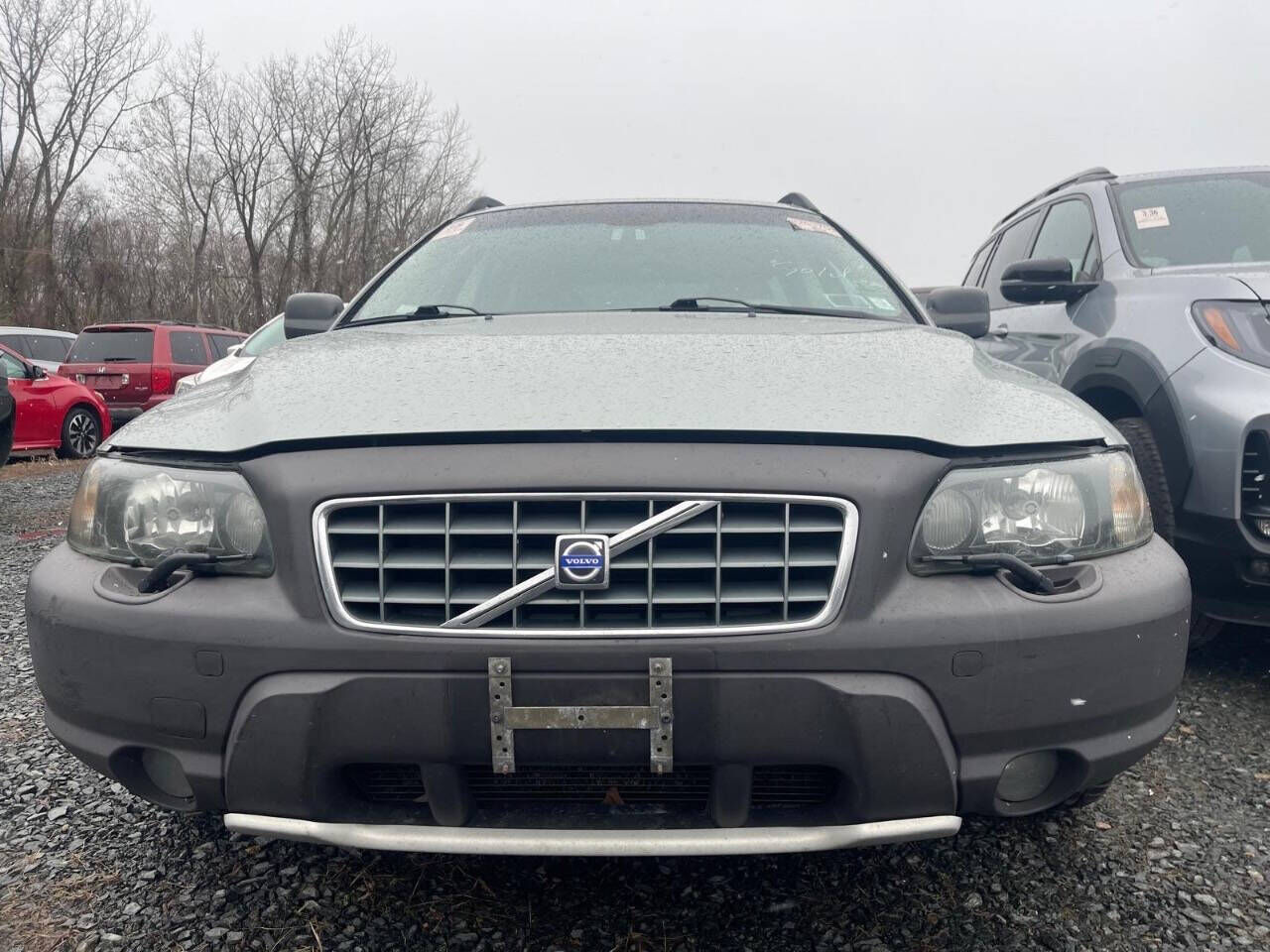 2004 VOLVO XC70