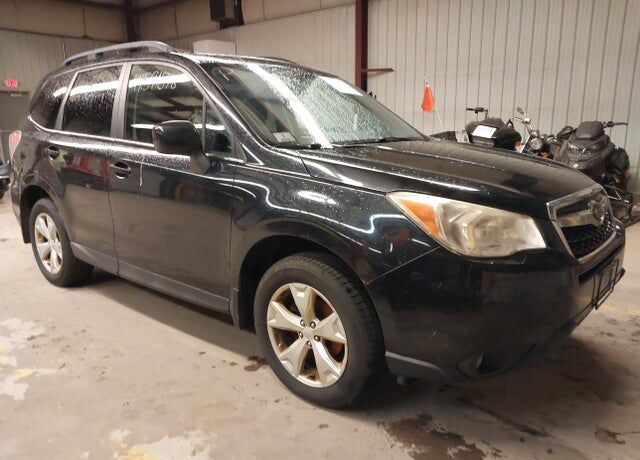 2014 SUBARU Forester