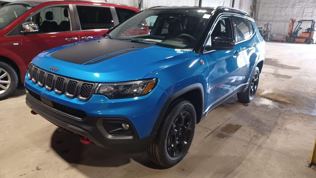2023 JEEP Compass