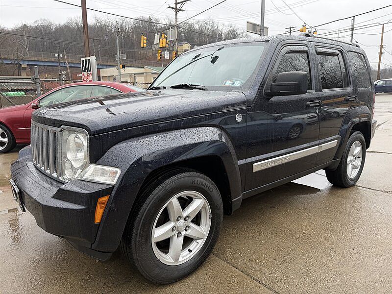 2011 JEEP Liberty