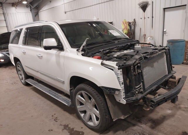 2016 CADILLAC Escalade
