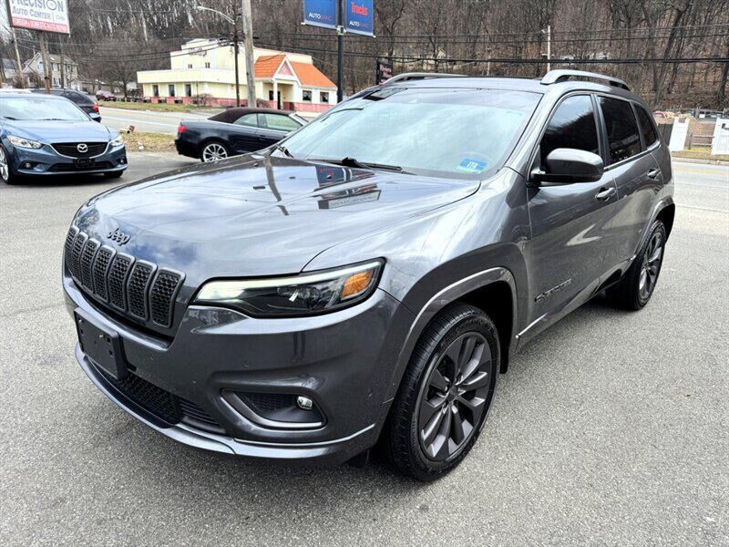 2021 JEEP Cherokee