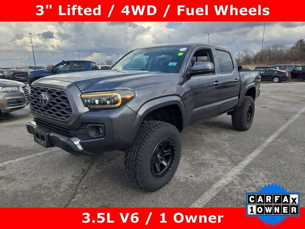 2023 TOYOTA Tacoma