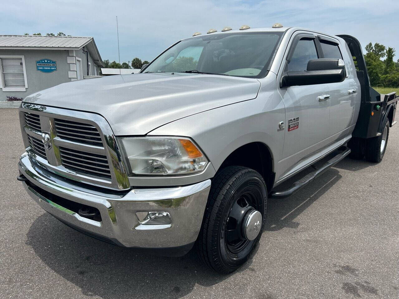2012 DODGE Ram