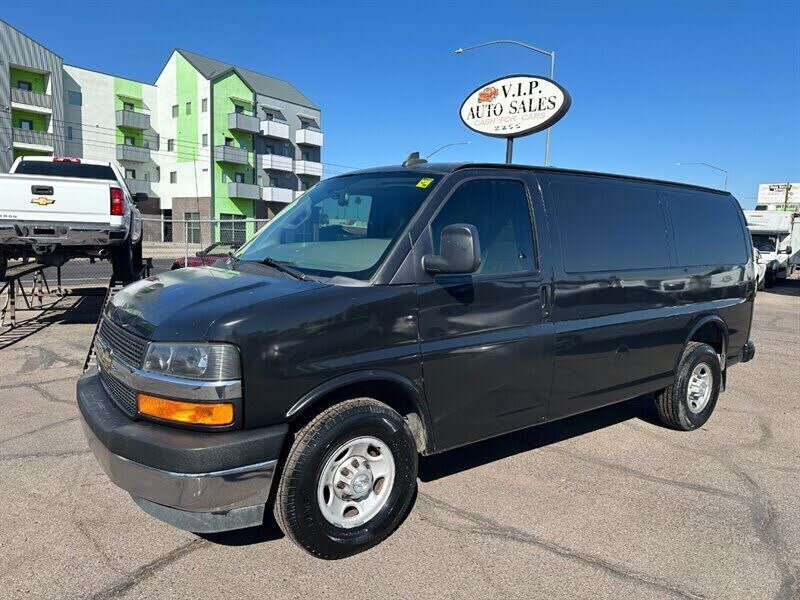 2018 CHEVROLET Express