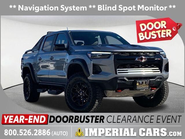 2025 CHEVROLET Colorado