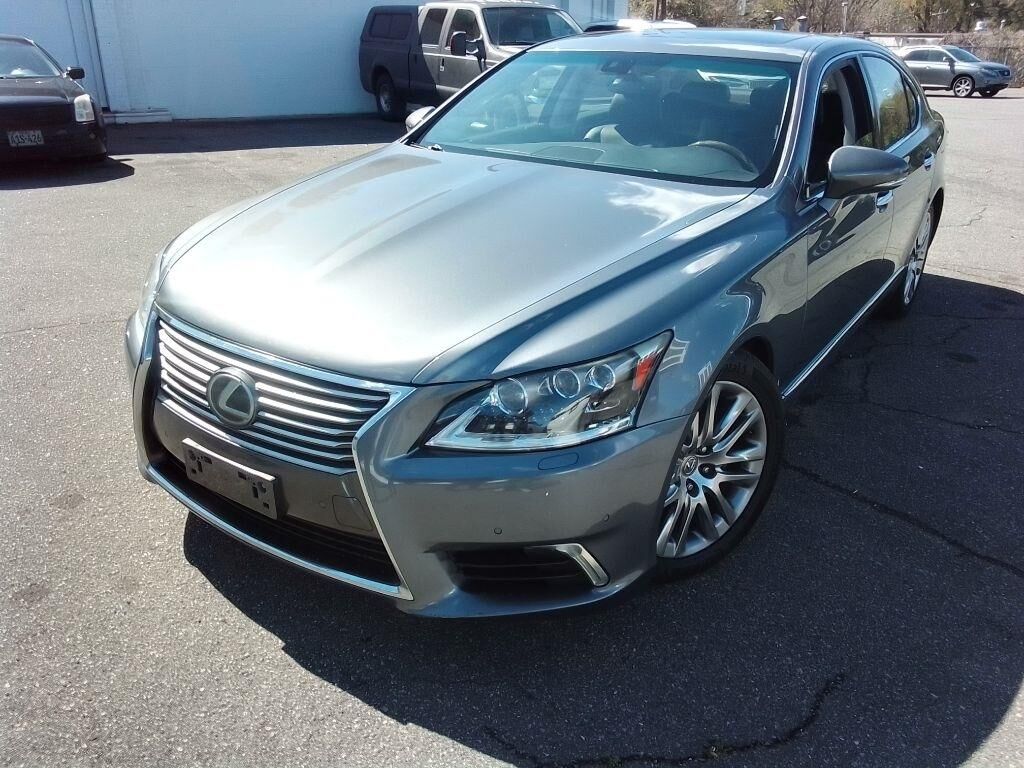 2015 LEXUS LS