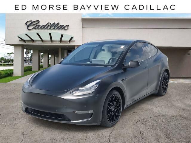 2020 TESLA Model Y