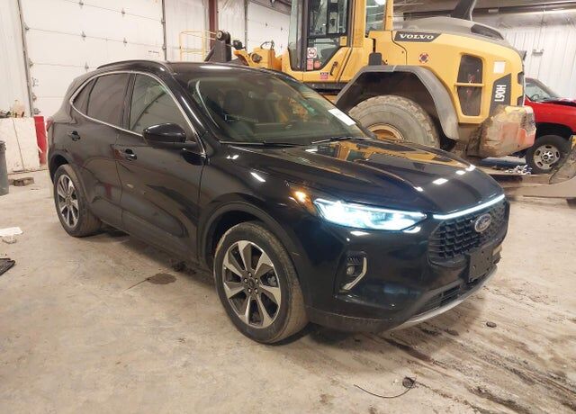 2023 FORD Escape