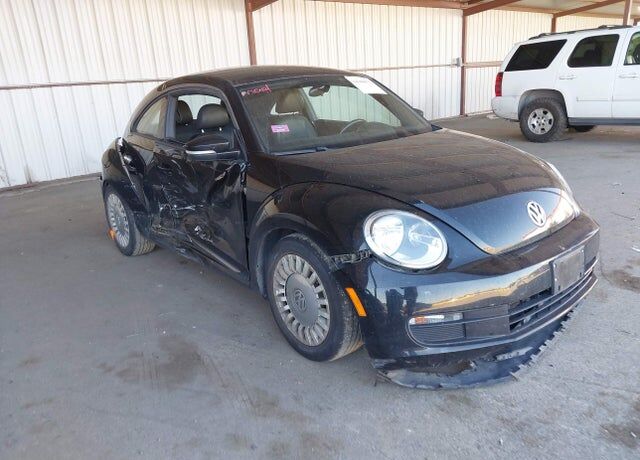 2013 VOLKSWAGEN Beetle