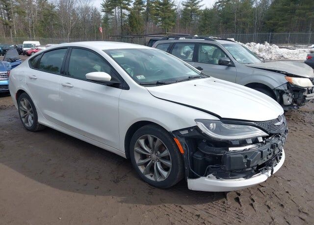 2015 CHRYSLER 200