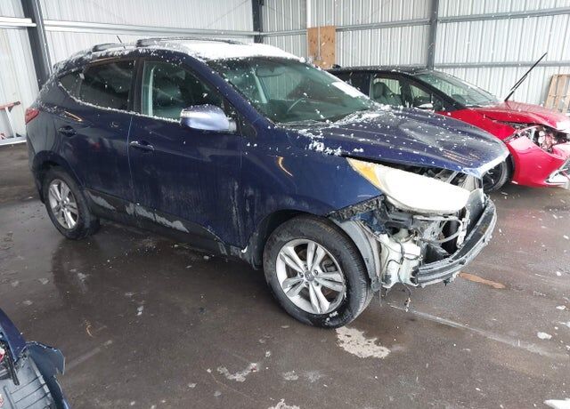 2013 HYUNDAI Tucson