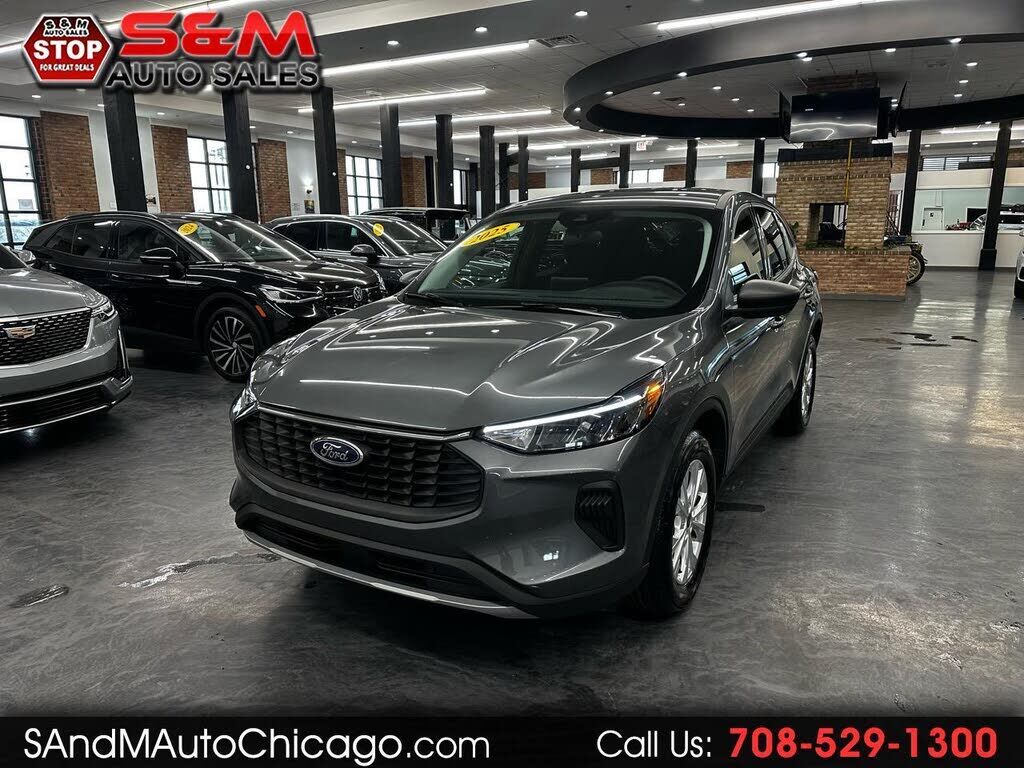 2025 FORD Escape