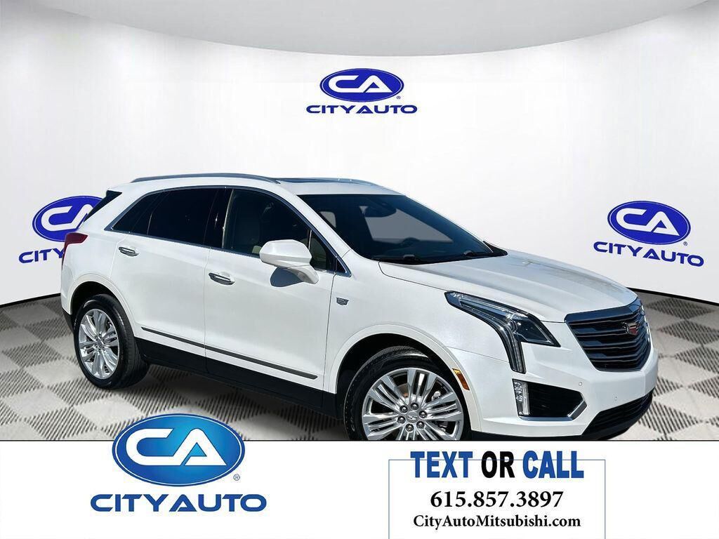 2017 CADILLAC XT5