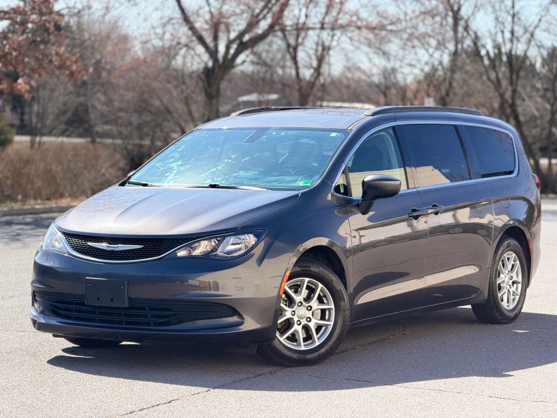 2017 CHRYSLER Pacifica
