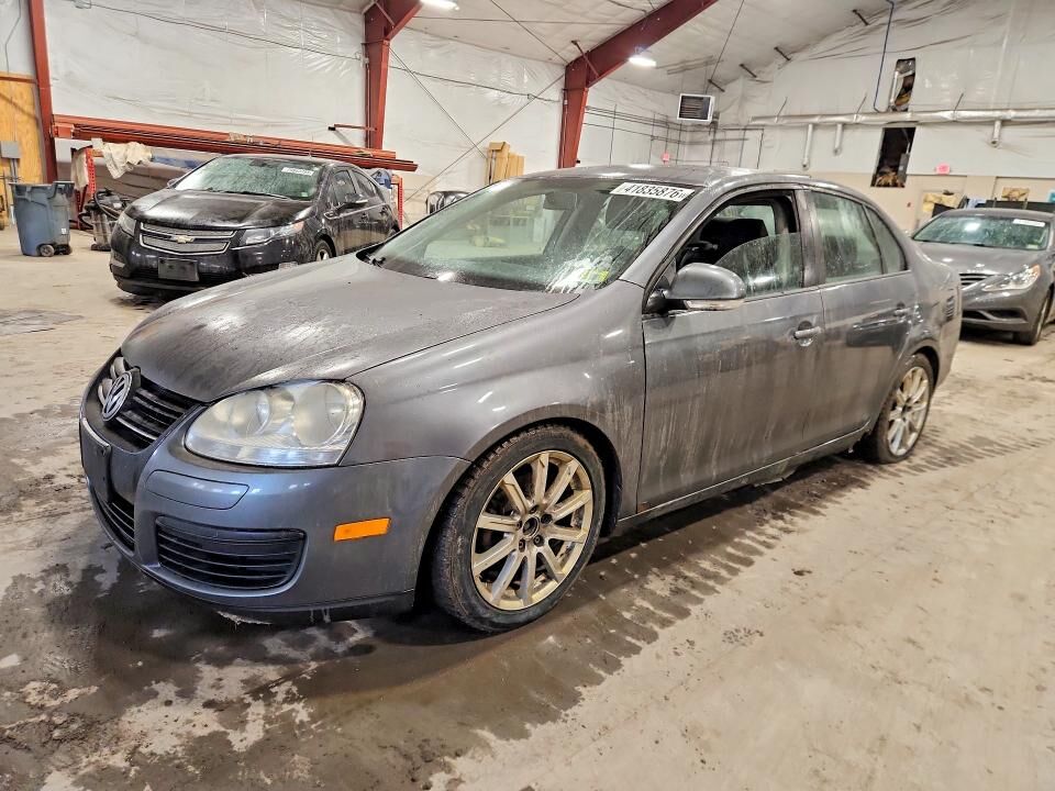 2010 VOLKSWAGEN Jetta