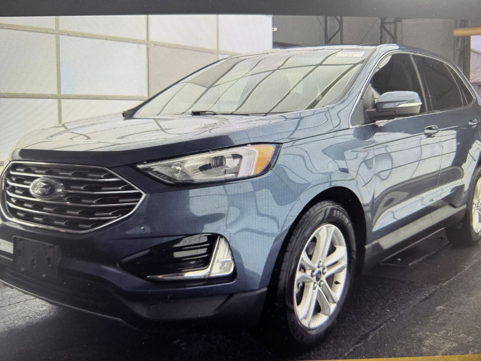 2019 FORD Edge