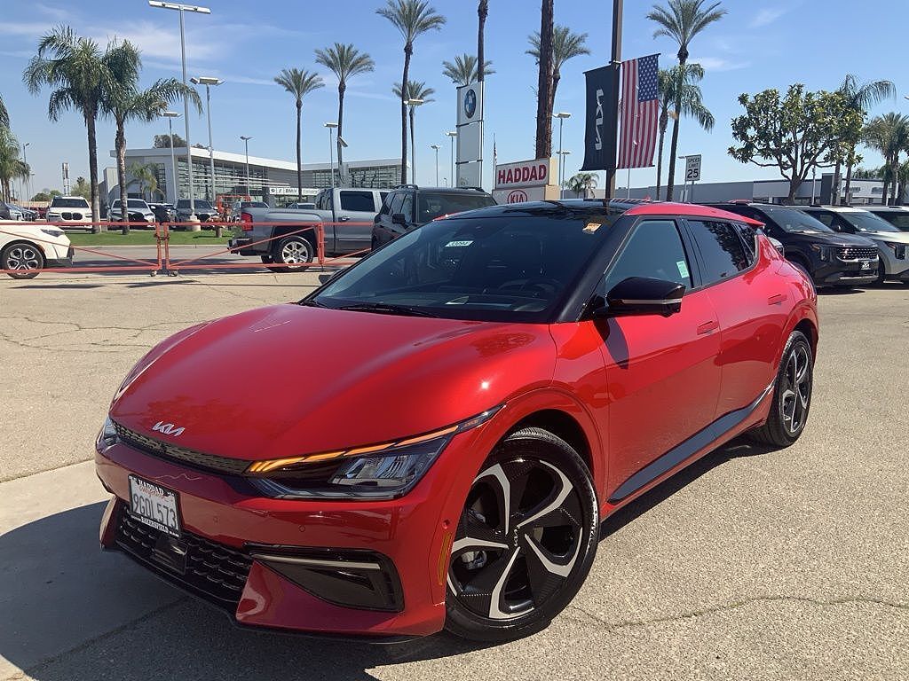 2023 KIA EV6