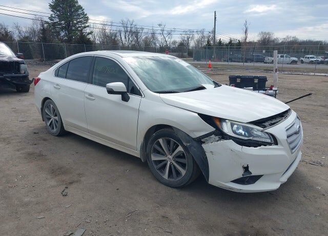 2016 SUBARU Legacy