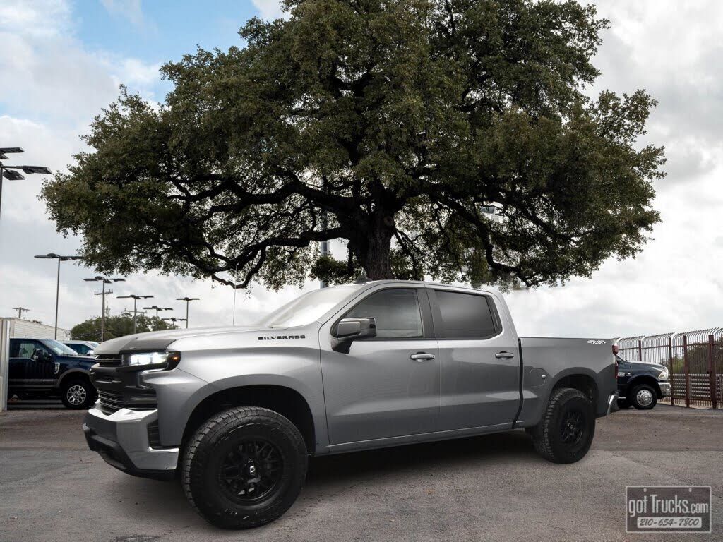 2021 CHEVROLET Silverado