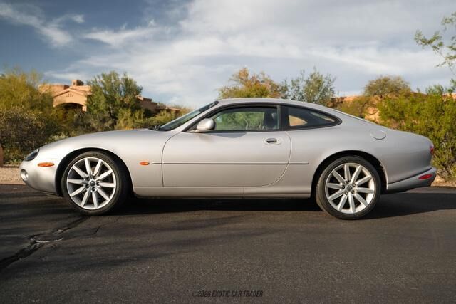 2003 JAGUAR XK8