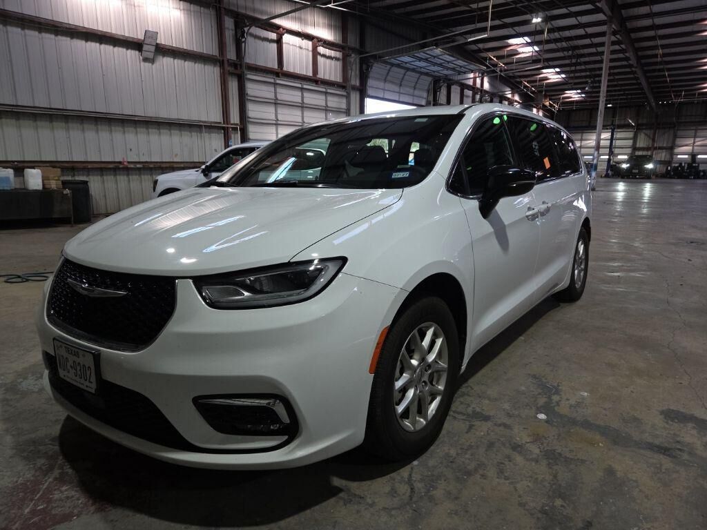 2025 CHRYSLER Pacifica