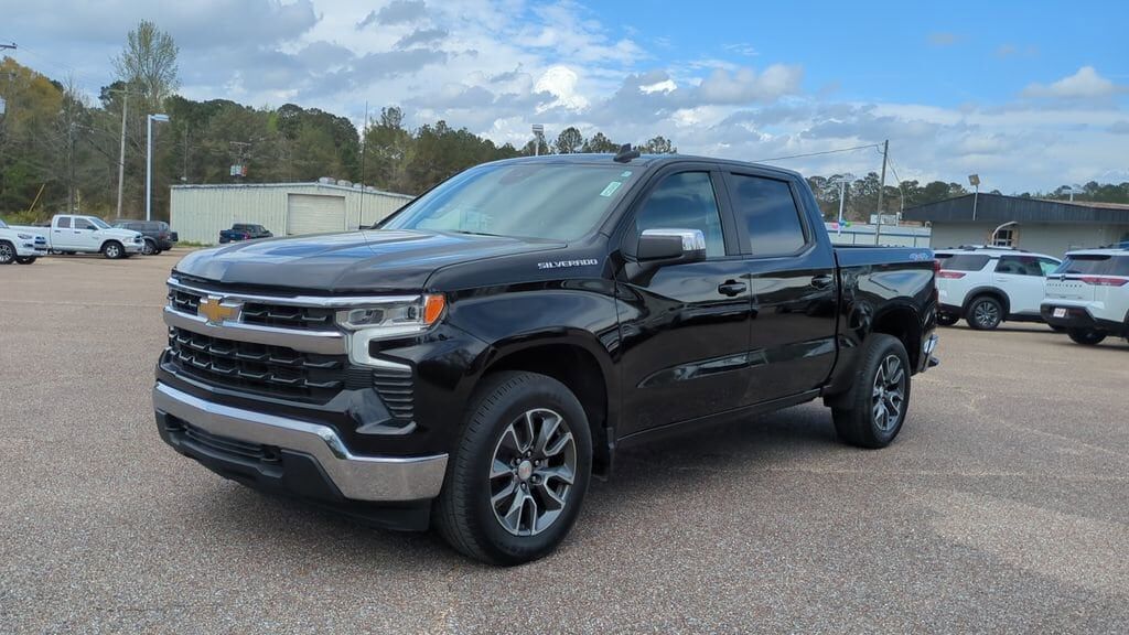 2023 CHEVROLET Silverado
