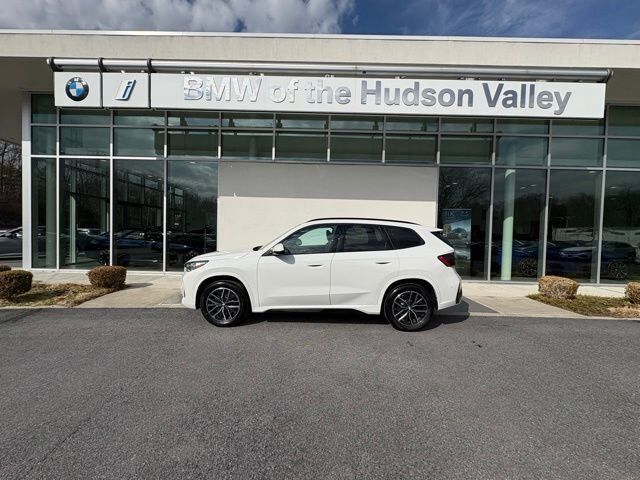 2024 BMW X1