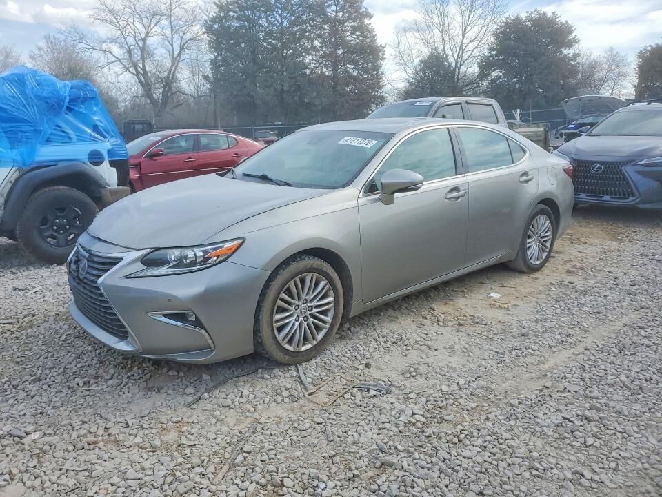 2016 LEXUS ES