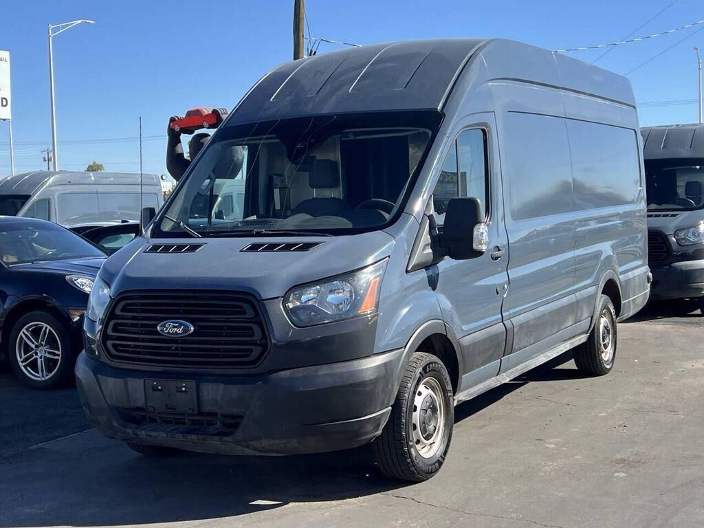 2019 FORD Transit