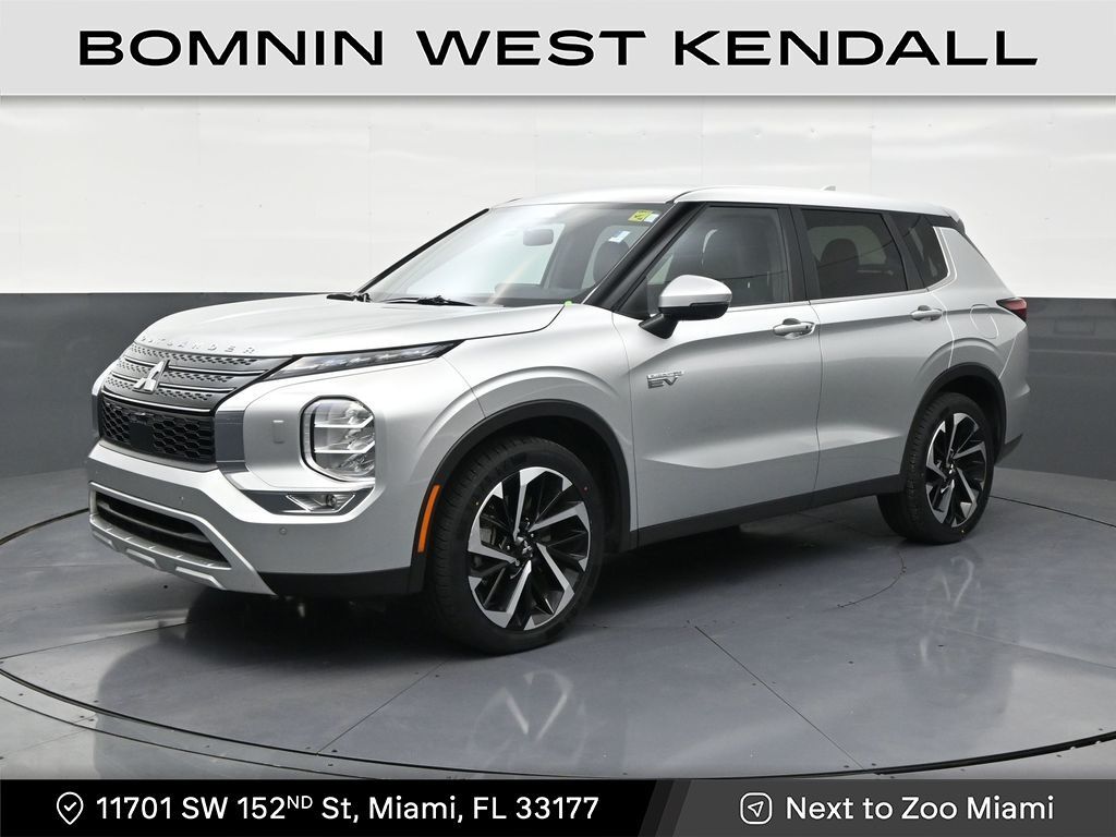 2025 MITSUBISHI Outlander