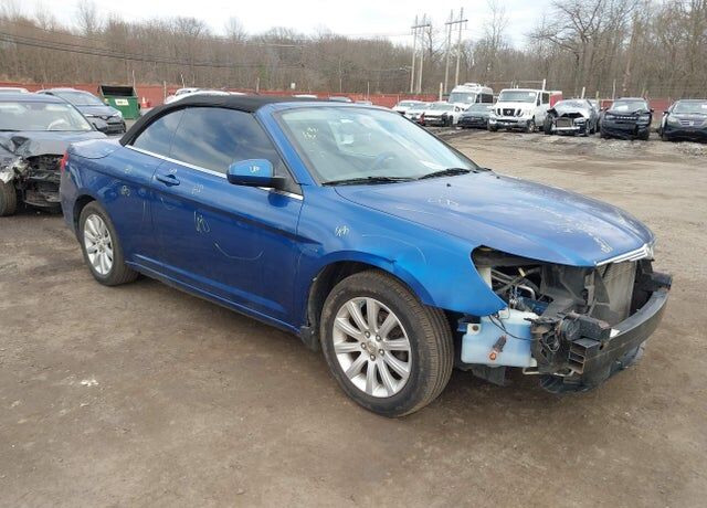 2010 CHRYSLER Sebring