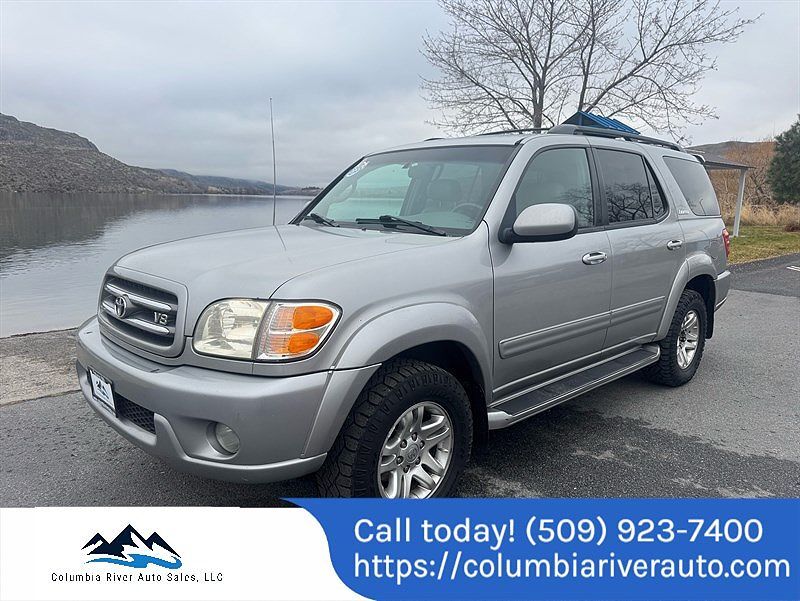 2004 TOYOTA Sequoia