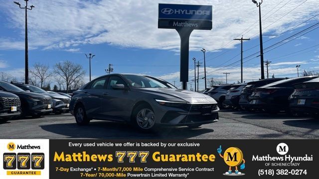 2025 HYUNDAI Elantra