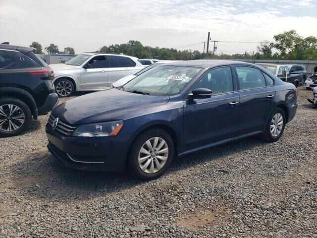 2014 VOLKSWAGEN Passat