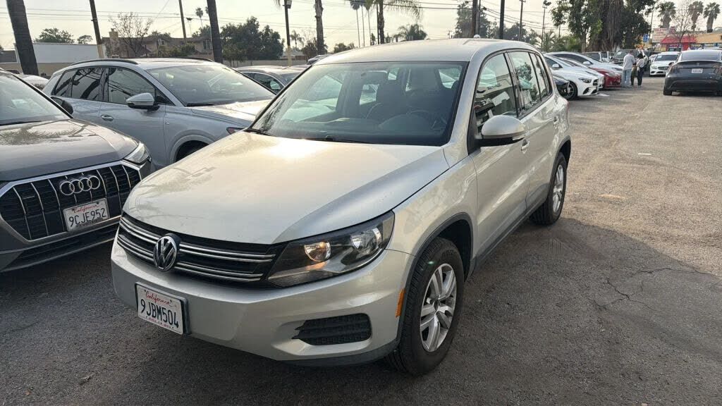 2013 VOLKSWAGEN Tiguan