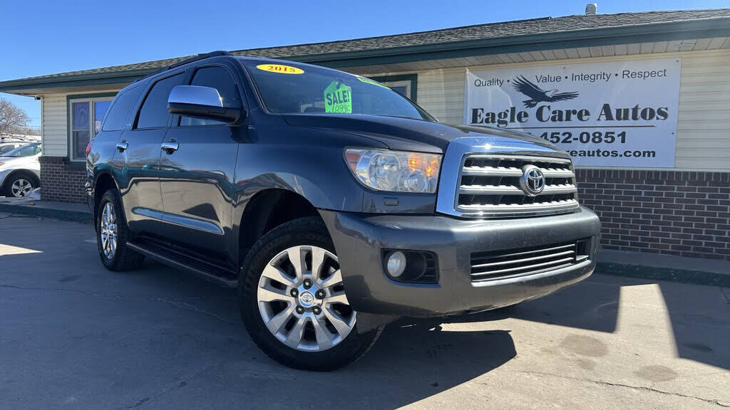2015 TOYOTA Sequoia