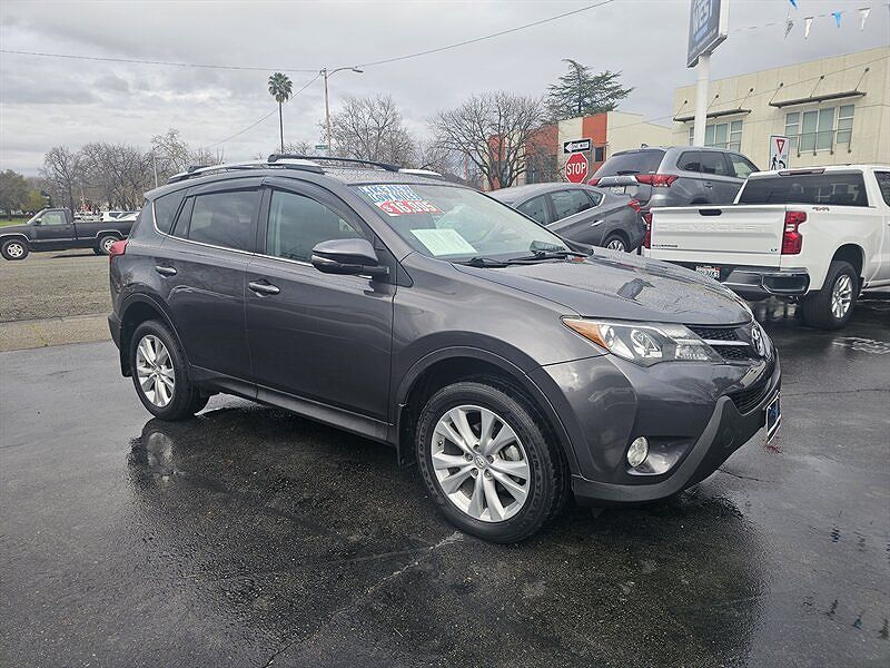 2013 TOYOTA RAV4
