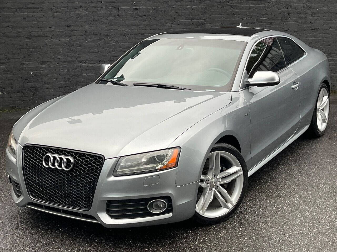 2011 AUDI S5