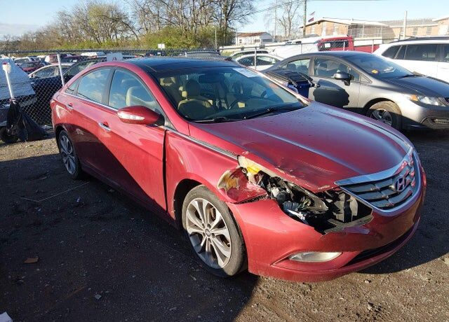 2013 HYUNDAI Sonata