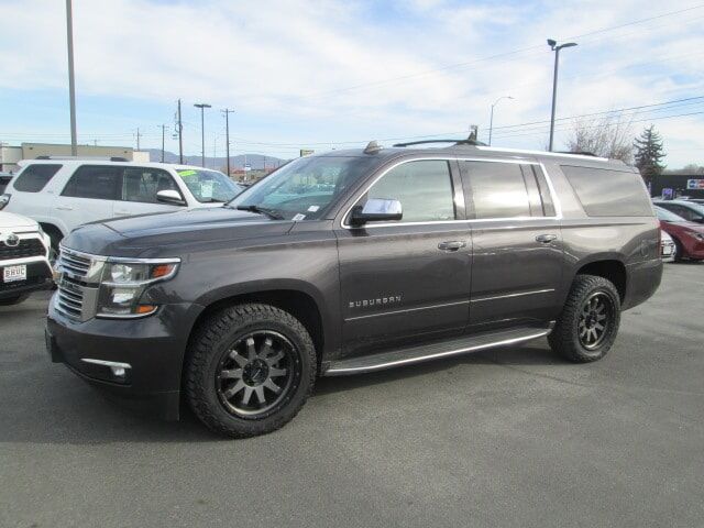 2018 CHEVROLET Suburban